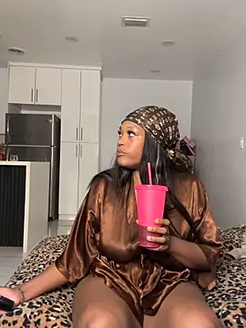 PrincessDreamm online show from May 13, 2026, 12:19 am