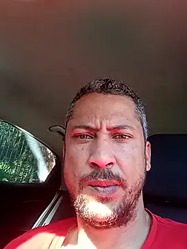 Snapshot of Arrombador20 chatting on June 23, 2026, 3:21 pm Arrombador20 online show from June 23, 2026, 3:21 pm