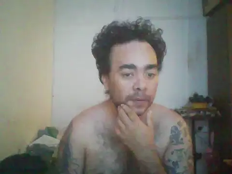 GuilleHotsexy online show from November 4, 2025, 1:59 am