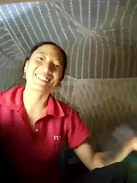 oanh-oanhbay online show from November 8, 2025, 2:28 pm