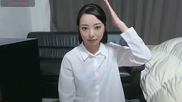 --Hina-- online show from March 4, 2026, 1:33 am