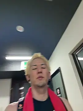 ippei0001 online show from July 28, 2026, 1:21 pm