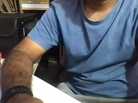 Snapshot of KingCobra_07 chatting on June 24, 2026, 2:54 am KingCobra 07 online show from June 24, 2026, 2:54 am
