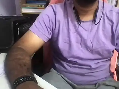 Snapshot of KingCobra_07 chatting on July 8, 2026, 8:08 am KingCobra 07 online show from July 8, 2026, 8:08 am