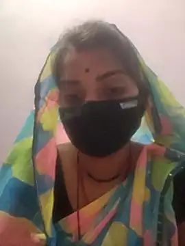 Tamanna hot online show from November 18, 2025, 7:57 am