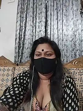 Snapshot of munni-506 chatting on June 21, 2026, 6:32 pm munni-506 online show from June 21, 2026, 6:32 pm