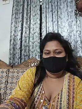 Snapshot of munni-506 chatting on June 28, 2026, 5:41 pm munni-506 online show from June 28, 2026, 5:41 pm