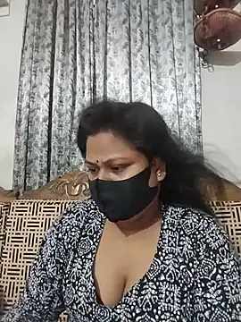 Snapshot of munni-506 chatting on July 16, 2026, 6:14 pm munni-506 online show from July 16, 2026, 6:14 pm