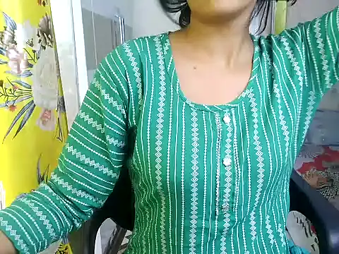 Sexy babes123 online show from November 30, 2025, 7:34 am