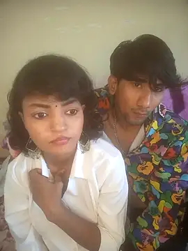 Freakingromance online show from February 19, 2026, 7:37 am