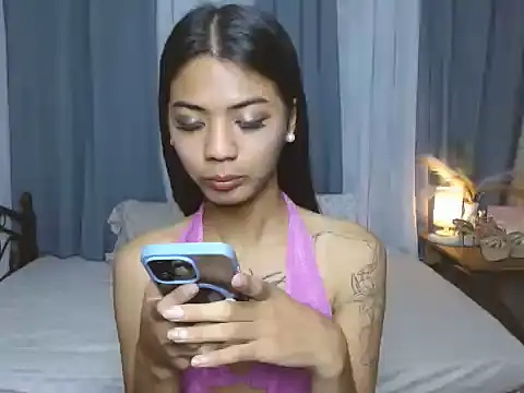 miss carawang online show from November 24, 2025, 7:19 am