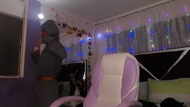 Santy bigcock 01 online show from May 16, 2026, 11:53 am