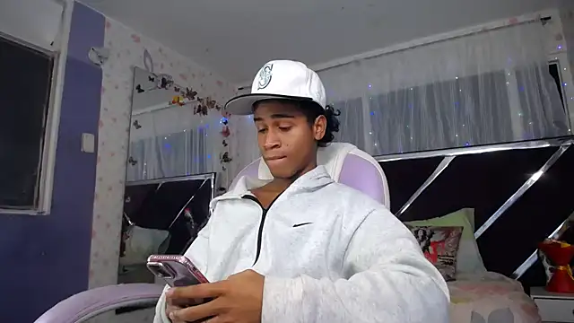 Santy bigcock 01 online show from June 3, 2026, 1:41 am