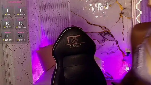 PEACHY TAY online show from February 12, 2026, 12:00 pm