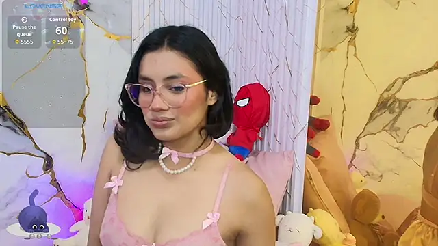 Snapshot of PEACHY_TAY chatting on May 31, 2026, 12:01 pm PEACHY TAY online show from May 31, 2026, 12:01 pm