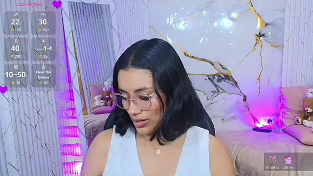 Snapshot of PEACHY_TAY chatting on July 28, 2026, 11:39 am PEACHY TAY online show from July 28, 2026, 11:39 am