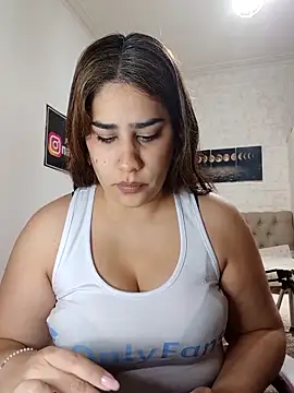 Snapshot of nahiarabiel33 chatting on May 19, 2026, 7:53 pm nahiarabiel33 online show from May 19, 2026, 7:53 pm