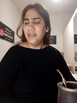 Snapshot of nahiarabiel33 chatting on June 2, 2026, 4:53 pm nahiarabiel33 online show from June 2, 2026, 4:53 pm