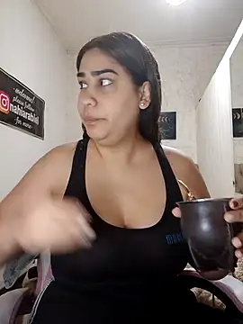 Snapshot of nahiarabiel33 chatting on June 3, 2026, 5:40 pm nahiarabiel33 online show from June 3, 2026, 5:40 pm