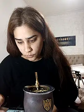 Snapshot of nahiarabiel33 chatting on June 4, 2026, 4:57 pm nahiarabiel33 online show from June 4, 2026, 4:57 pm