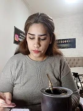 Snapshot of nahiarabiel33 chatting on July 31, 2026, 3:44 pm nahiarabiel33 online show from July 31, 2026, 3:44 pm