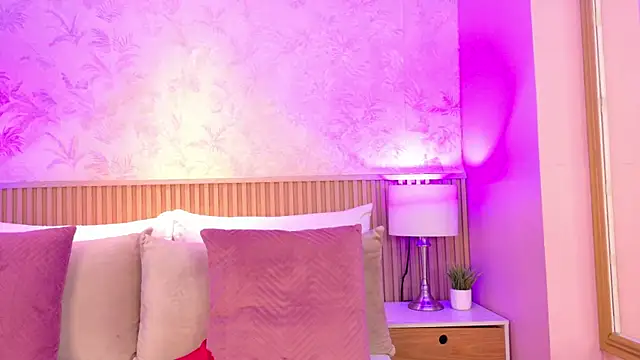 Snapshot of ValeriaMonet chatting on June 10, 2026, 7:46 pm ValeriaMonet online show from June 10, 2026, 7:46 pm