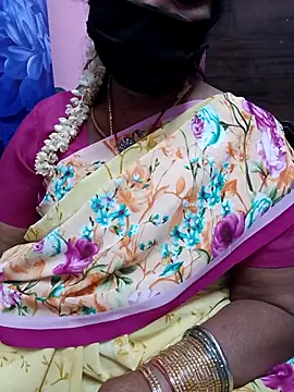 Snapshot of savithasree chatting on May 10, 2026, 9:09 pm savithasree online show from May 10, 2026, 9:09 pm