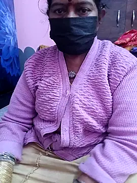 Snapshot of savithasree chatting on May 12, 2026, 7:05 am savithasree online show from May 12, 2026, 7:05 am