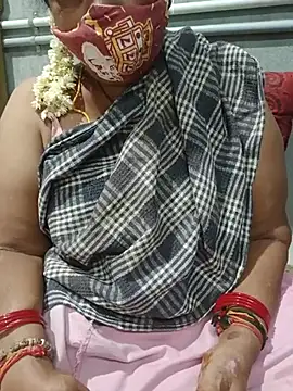 Snapshot of savithasree chatting on July 7, 2026, 8:02 pm savithasree online show from July 7, 2026, 8:02 pm