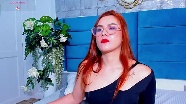Snapshot of SaraAlvarezx chatting on May 30, 2026, 3:25 am SaraAlvarezx online show from May 30, 2026, 3:25 am