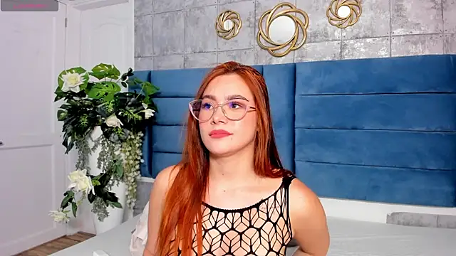 Snapshot of SaraAlvarezx chatting on June 2, 2026, 2:57 am SaraAlvarezx online show from June 2, 2026, 2:57 am