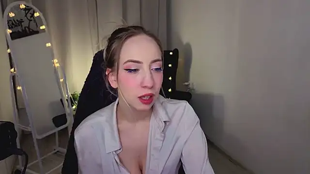 IsabelleBliz online show from March 8, 2026, 10:02 pm