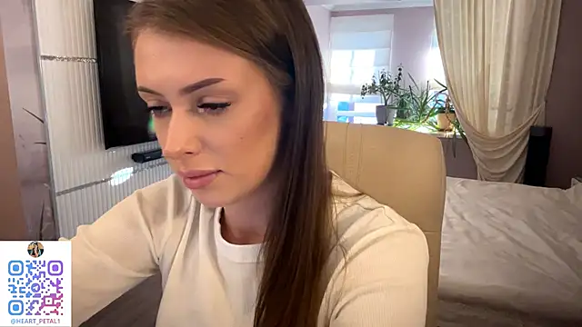 Snapshot of mona_star chatting on November 15, 2025, 11:51 am mona star online show from November 15, 2025, 11:51 am