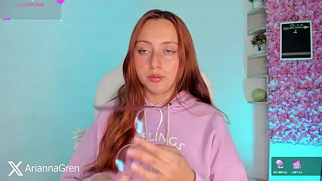 Snapshot of Arianna_Gren18 chatting on February 3, 2026, 1:16 pm Arianna Gren18 online show from February 3, 2026, 1:16 pm