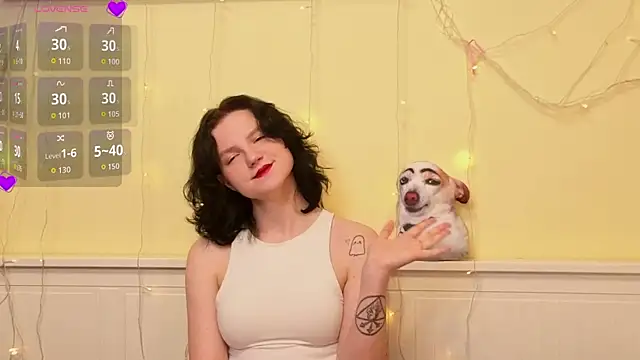 LatinaHuguenin online show from January 8, 2026, 7:10 am