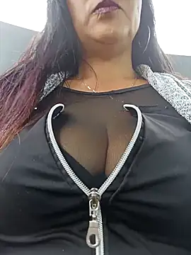 Snapshot of misshot_02 chatting on January 12, 2026, 7:08 pm misshot 02 online show from January 12, 2026, 7:08 pm