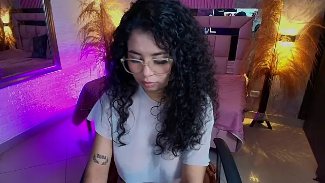 griselle rousse online show from February 25, 2026, 12:09 am