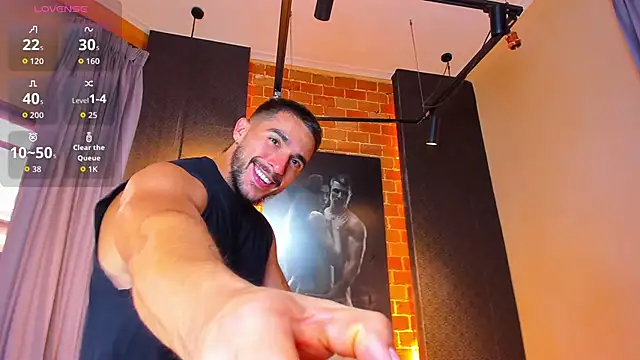 Scottfishcer1 online show from November 19, 2025, 7:14 pm