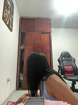 ScarlettG2004 online show from July 1, 2026, 3:19 am