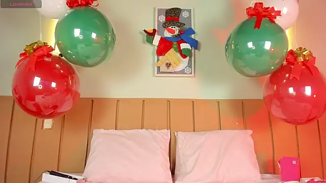 Anny arango1 online show from December 17, 2025, 5:02 am