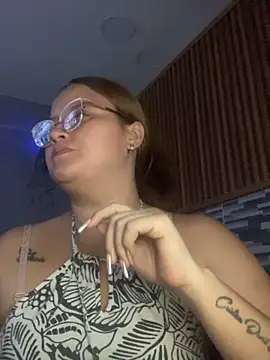 Snapshot of _sophia_sweet20 chatting on November 22, 2025, 10:53 pm sophia sweet20 online show from November 22, 2025, 10:53 pm