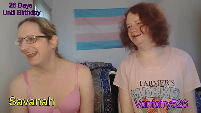Savanah Banana  online show from April 26, 2026, 11:30 am