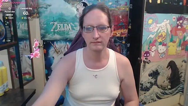Savanah Banana  online show from July 12, 2026, 9:33 am