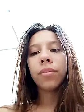 Lila Park online show from December 4, 2025, 5:43 pm