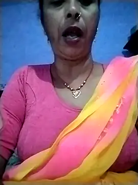 Snapshot of Hami705 chatting on November 14, 2025, 2:43 am Hami705 online show from November 14, 2025, 2:43 am