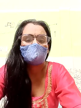 sanjana077 online show from November 12, 2025, 7:42 am