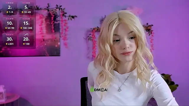 Snapshot of mia_starrr_ chatting on January 17, 2026, 8:01 pm mia starrr online show from January 17, 2026, 8:01 pm