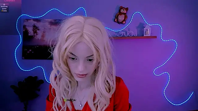 Snapshot of mia_starrr_ chatting on March 3, 2026, 8:37 pm mia starrr online show from March 3, 2026, 8:37 pm