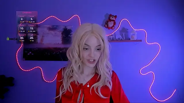 Snapshot of mia_starrr_ chatting on March 4, 2026, 8:48 pm mia starrr online show from March 4, 2026, 8:48 pm