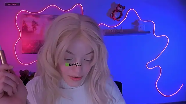 Snapshot of mia_starrr_ chatting on March 11, 2026, 7:42 pm mia starrr online show from March 11, 2026, 7:42 pm